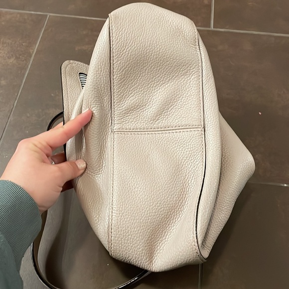 Kate Spade Crossbody Bag - Picture 4 of 5